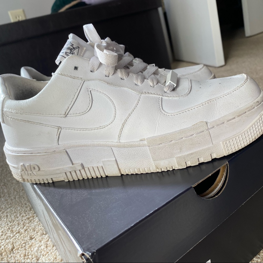 Nike Air Force 1 Pixel (White)
